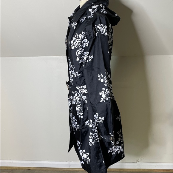 Capelli New York black and white floral print hooded RainTrench Coat - Picture 7 of 16